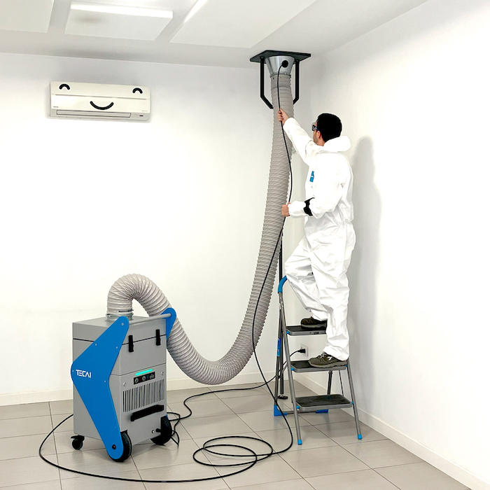 Gerät für Reinigung von kontrollierte Wohnraumlüftung